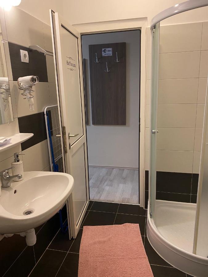 אגר Oreo Apartman מראה חיצוני תמונה