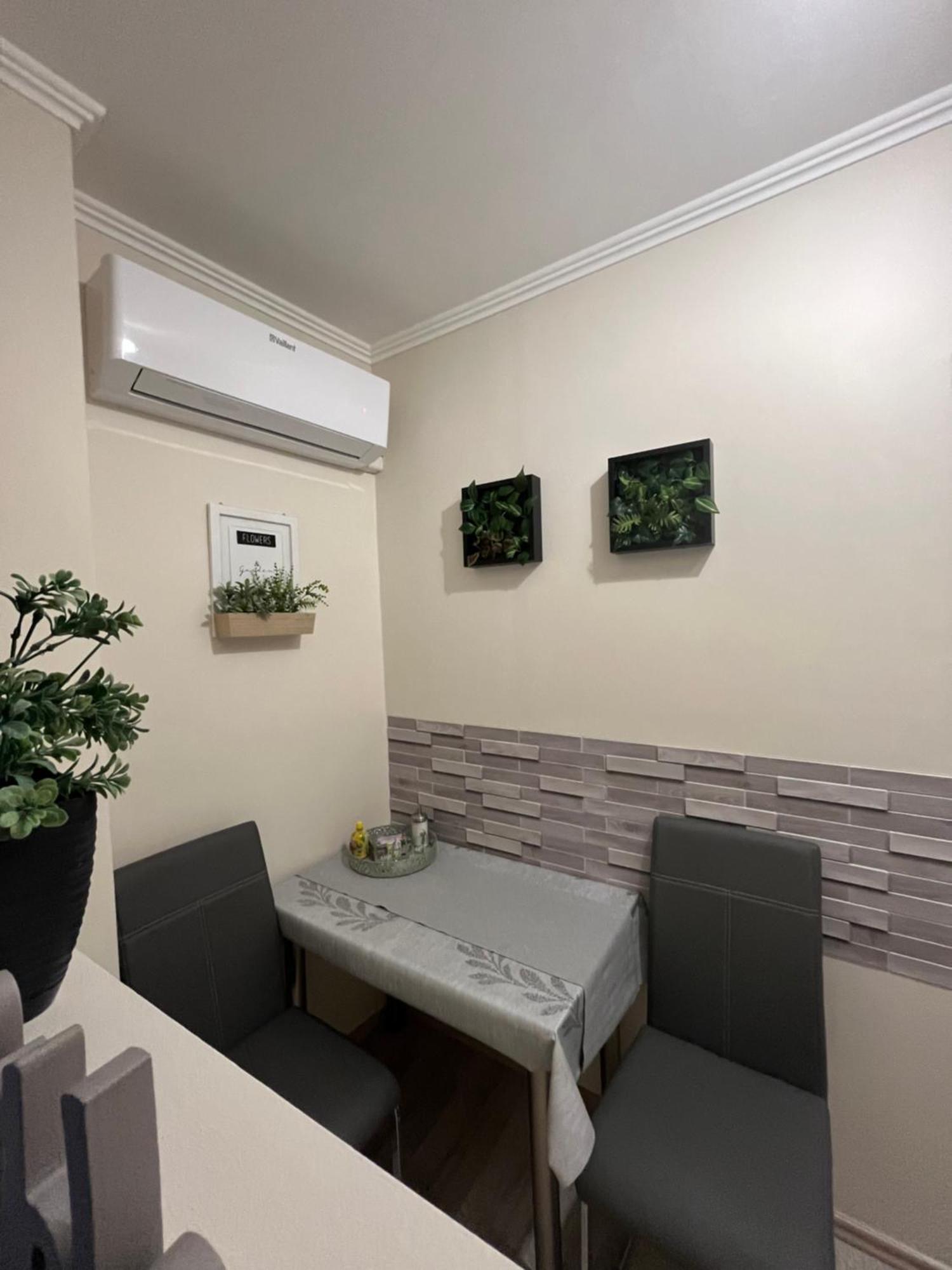 אגר Oreo Apartman מראה חיצוני תמונה